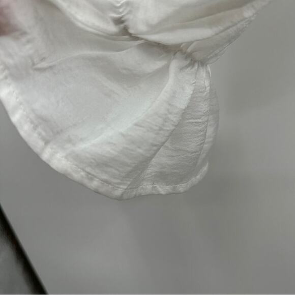 Hello Molly White Long Sleeve Cropped Smocked Peasant Prairie Top Size 8 NWT - Picture 8 of 10